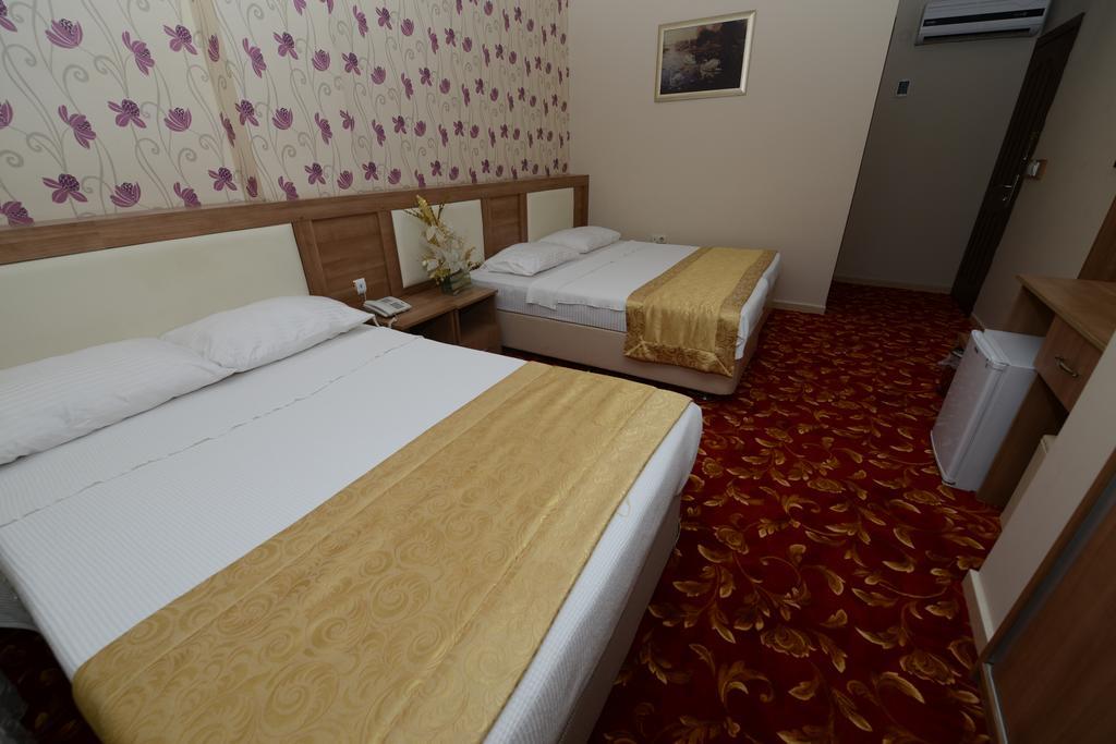 Grand Onur Hotel İskenderun エクステリア 写真