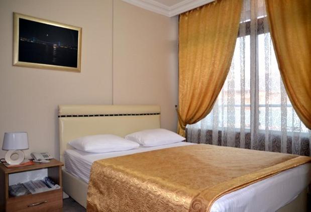 Grand Onur Hotel İskenderun エクステリア 写真