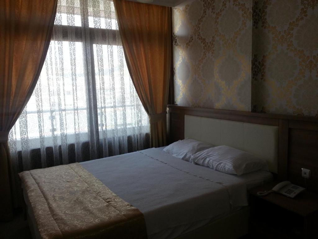 Grand Onur Hotel İskenderun エクステリア 写真